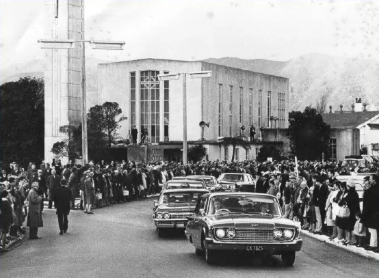 funeral flowers wellington